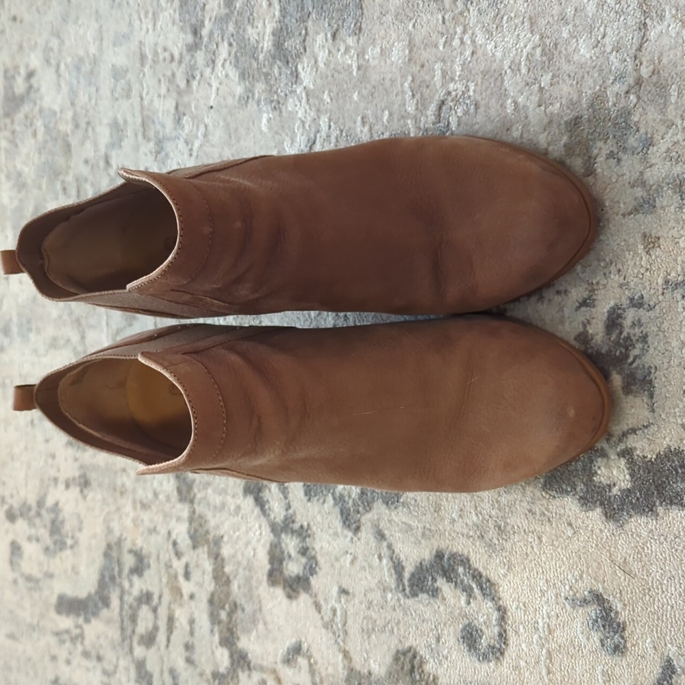 Wedge ankle bootie - Picture 2 of 12